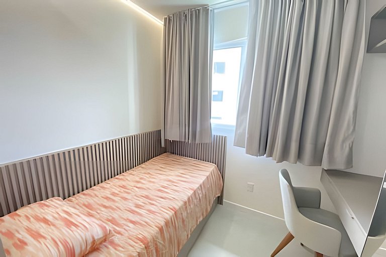 Urban Beach: Infinity